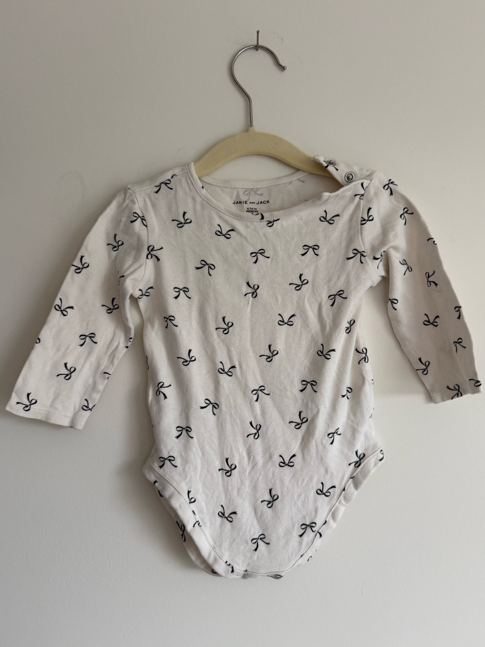 6-12m Janie and Jack White Bow-Print Long Sleeve Cotton Onesie